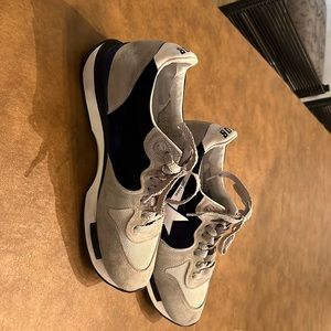Golden goose running sneakers